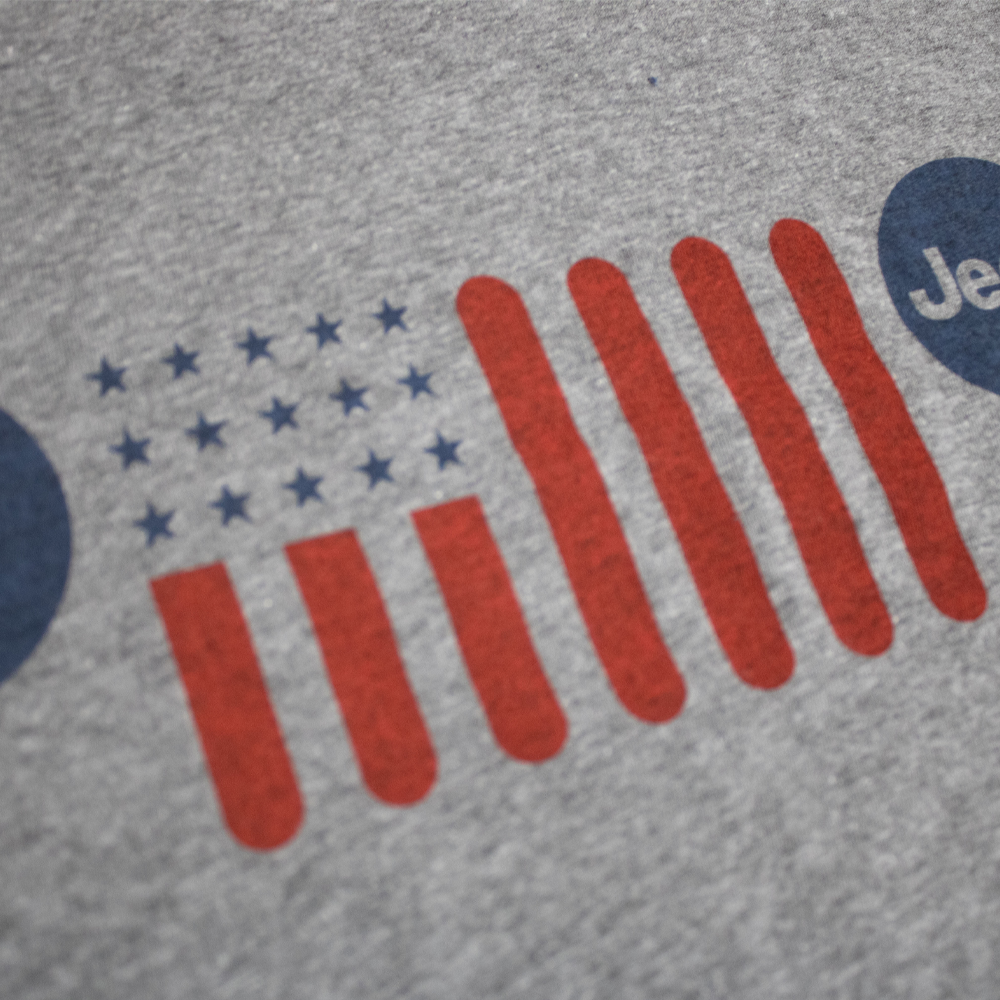 Mens Jeep® Flag Grille - Triblend Grey T-Shirt